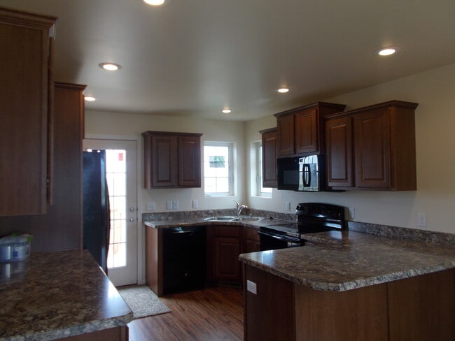 1101 Vera Cruz Cir in Billings, MT - Building Photo - Building Photo