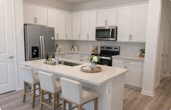 2329 SE Federal Hwy in Stuart, FL - Building Photo - Building Photo