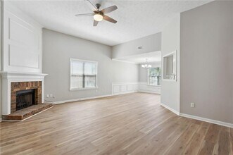 2335 Winthrope Way Dr in Alpharetta, GA - Building Photo - Building Photo