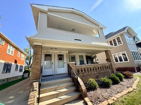 2163 Chesterland Ave in Lakewood, OH - Building Photo