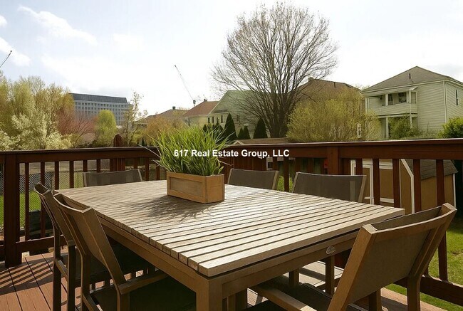 60 Litchfield St in Boston, MA - Building Photo - Building Photo