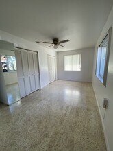 5355 W 5th Ave, Unit 1 Bedroom in Hialeah, FL - Foto de edificio - Building Photo