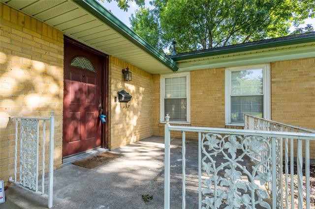 6165 Ravendale Ln in Dallas, TX - Building Photo - Building Photo