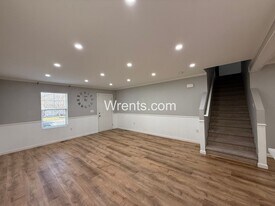 8709 Cherry Ln in Spokane, WA - Building Photo