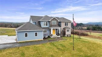 136 Vargo Rd in Horseheads, NY - Building Photo