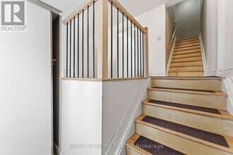 106 Castlegreen Private in Ottawa, ON - Building Photo - Building Photo