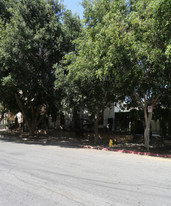 919 S Hobart Blvd Apartments