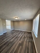 2351 Wienburg Dr in Moraine, OH - Building Photo - Building Photo
