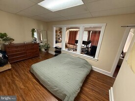 2441 Perkiomen Ave in Mount Penn, PA - Building Photo