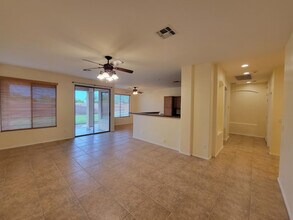 3562 E Meadowview Dr in Gilbert, AZ - Building Photo - Building Photo