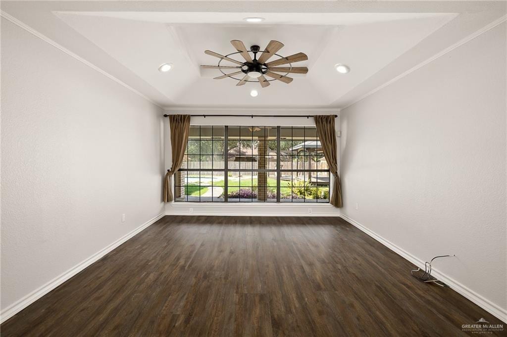 1701 Terrace Dr in Mission, TX - Building Photo