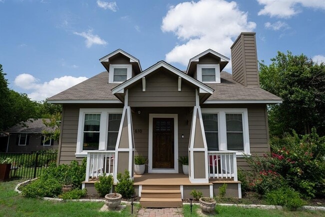 610 E Pfluger St in Pflugerville, TX - Building Photo - Building Photo