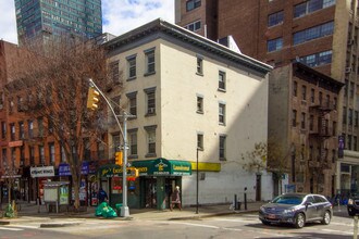 524-526 9th Ave in New York, NY - Building Photo - Building Photo