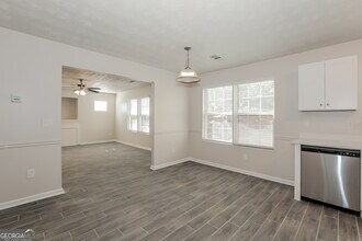250 Bramble Bush Trail in Covington, GA - Foto de edificio - Building Photo