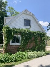 2 Boldt Ct in Sheboygan Falls, WI - Building Photo - Building Photo