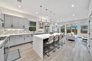 1205 E 28th St in Houston, TX - Building Photo