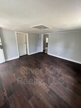 1209 Hilltop Dr NE in Cleveland, TN - Building Photo - Building Photo