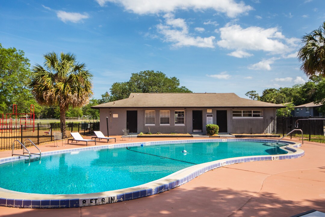 Alderman Park Apartments in Jacksonville, FL - Building Photo