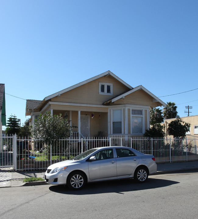 610 E 24th St in Los Angeles, CA - Building Photo - Building Photo