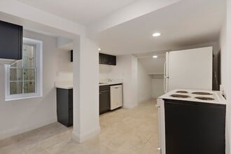 2105 General Taylor St in New Orleans, LA - Building Photo - Building Photo
