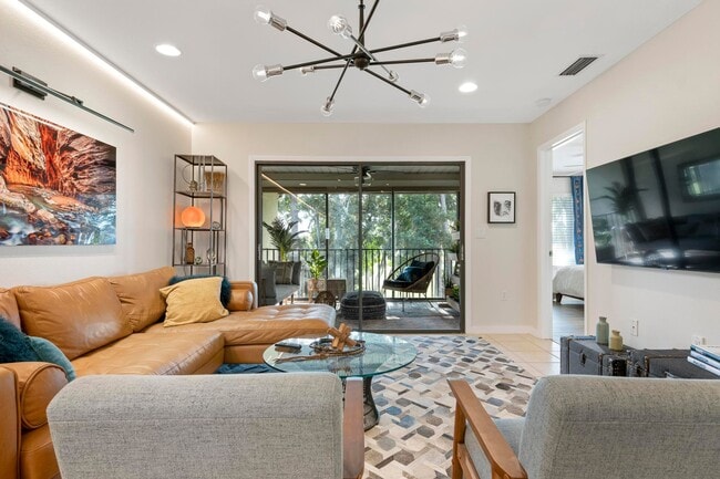 5797 Avista Dr in Sarasota, FL - Building Photo - Building Photo