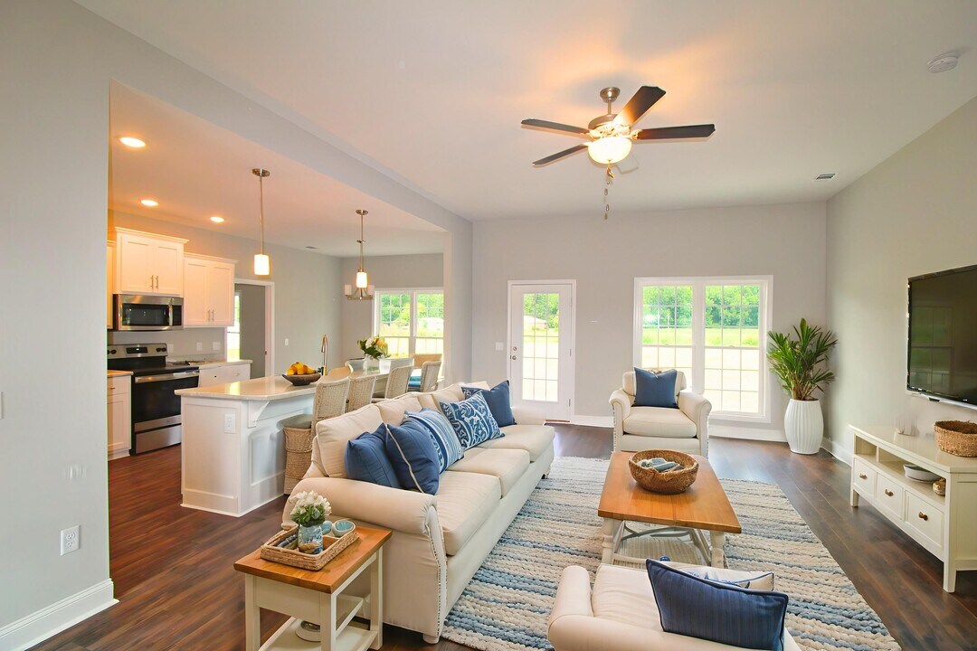 314 Four Seasons Dr in Statesboro, GA - Building Photo
