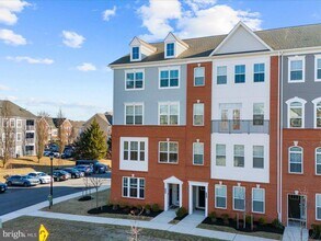 7738 Port Capital Dr in Elkridge, MD - Building Photo - Building Photo