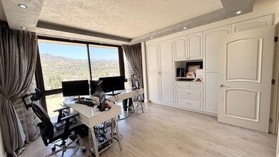 222 Monterey Rd in Glendale, CA - Building Photo - Building Photo