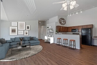 Bitterroot Lodge in Liberty Lake, WA - Building Photo - Building Photo