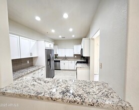 8901 E Garden Dr in Scottsdale, AZ - Building Photo - Building Photo