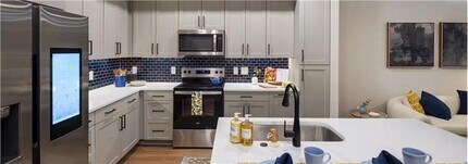 2301 Aldrich St in Austin, TX - Building Photo - Building Photo