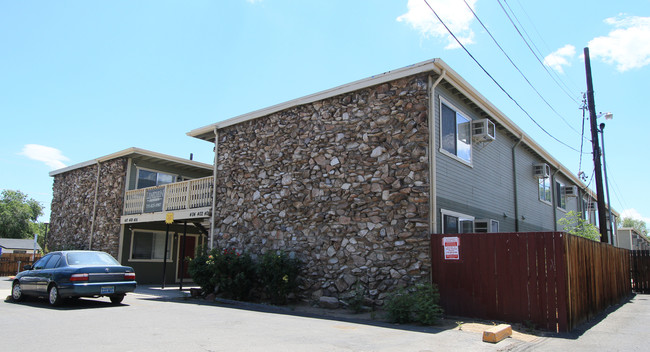 Linden Apartments in Reno, NV - Building Photo - Building Photo