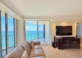 5420 N Ocean Dr, Unit 1703 in Riviera Beach, FL - Building Photo
