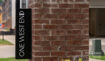 713 Yellowstone Dr in Charlotte, NC - Building Photo