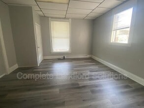121 Gilbert Ave in Terre Haute, IN - Building Photo - Building Photo