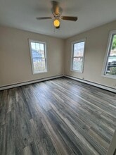 77 Cottage St in Poughkeepsie, NY - Building Photo - Building Photo