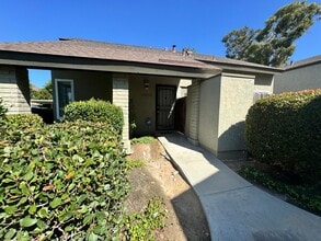 10834 Caravelle Pl in San Diego, CA - Building Photo - Building Photo