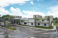 The Oasis At Coral Reef in Miami, FL - Foto de edificio - Building Photo