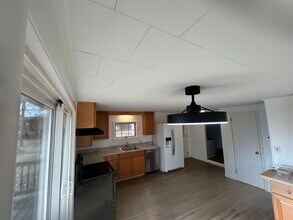 1520 Harvey Ln in Pottstown, PA - Foto de edificio - Building Photo