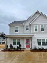 Northern Village @ Ross Park in Auburn, AL - Building Photo - Building Photo