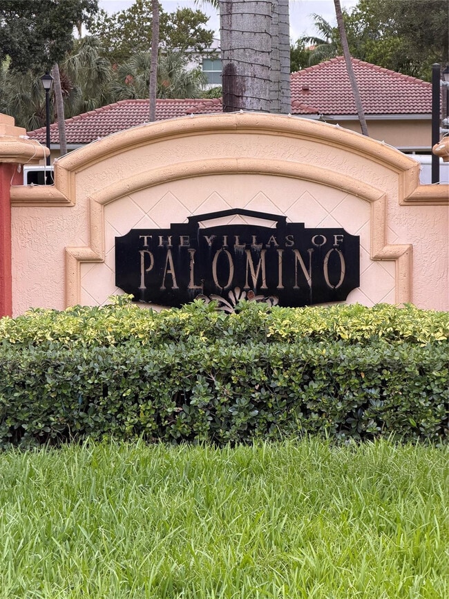 3340 Palomino Dr in Hollywood, FL - Building Photo - Building Photo