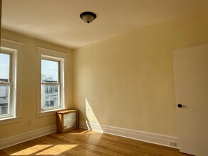 90-39 76th St in Queens, NY - Building Photo - Building Photo