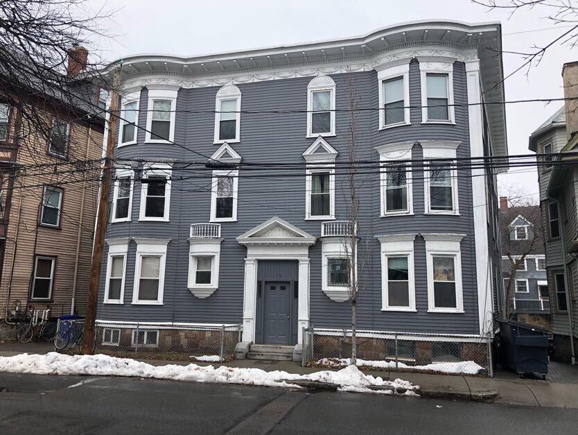 79 Brook St, Unit 3R in Brookline, MA - Foto de edificio