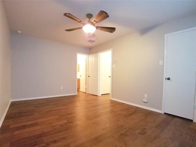8138 Forest Glen Dr in Humble, TX - Building Photo - Building Photo