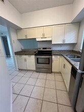 2301 NW 96th Terrace in Pembroke Pines, FL - Building Photo - Building Photo