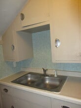 210 Frame Ave, Unit Duplex Upper in Waukesha, WI - Building Photo - Building Photo