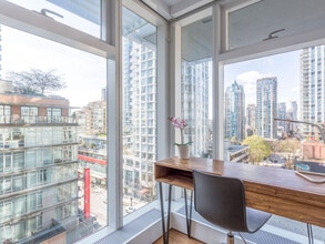 777 Richards St, Unit SI ID1223028P in Vancouver, BC - Building Photo - Building Photo