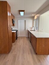 13784 Sycamore Tree Ln in Poway, CA - Building Photo - Building Photo
