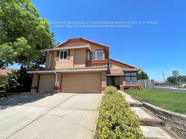 property at 4821 Laguna W Way