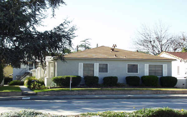 5807-5809 Baldwin Ave in Azusa, CA - Building Photo